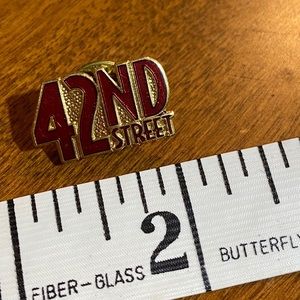 ✨ 42nd Street Pin ✨ Broadway Collectible